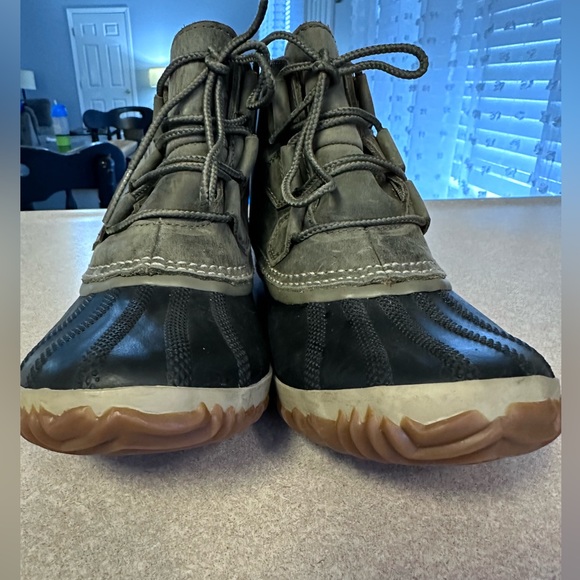 Sorel out and about boots - Picture 4 of 8